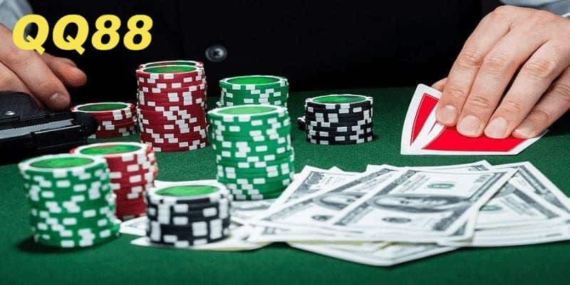 Trải nghiệm Poker cực hấp dẫn tại QQ88